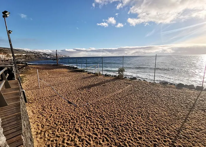 Home2book Stylish Ocean & Marina View Apt, Terrace Lägenhet