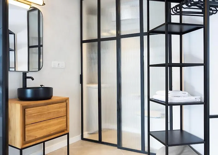 Home2book Stylish Ocean & Marina View Apt, Terrace Lägenhet *