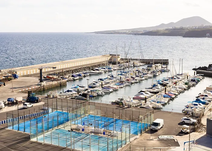 Home2book Stylish Ocean & Marina View Apt, Terrace Lägenhet *